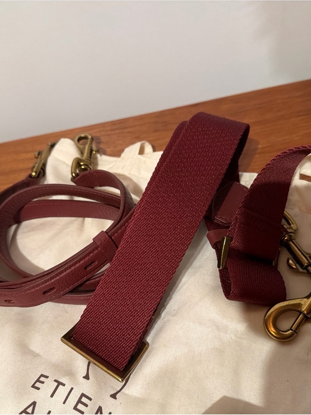 NWT Women’s Handbag Etienne Aigner Leather Crossbody Handles Brass Hardware - Picture 2 of 9